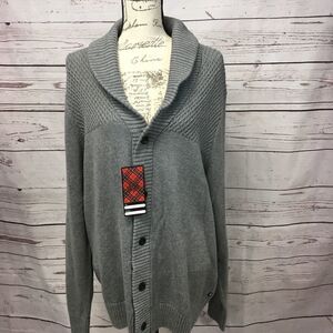 A173-Chaps
larg long sleeve‎ grey sweater nwt